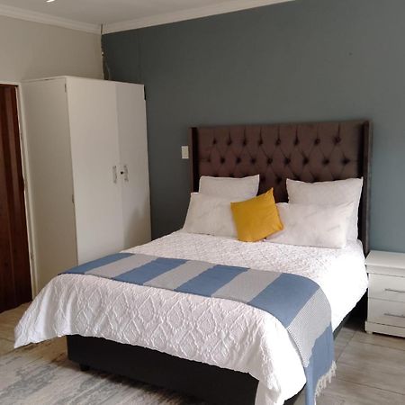 South Serene Guest House Midrand Exteriér fotografie