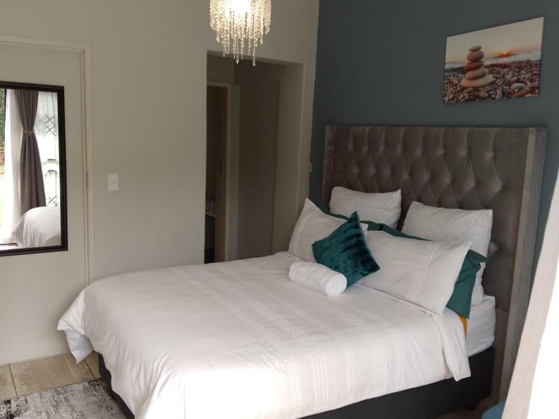South Serene Guest House Midrand Exteriér fotografie
